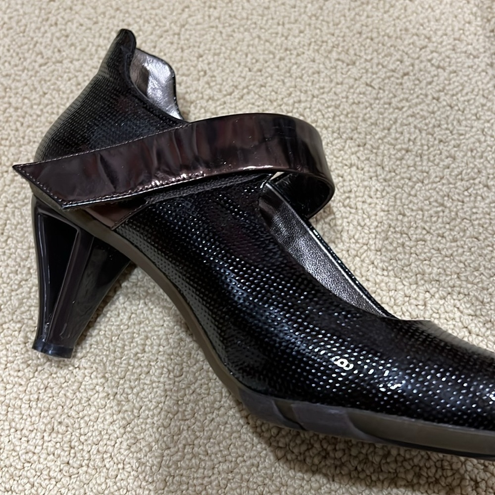 Asgi new stunning dress heels